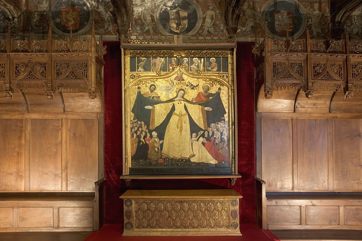 Pala Madonna di Misericordia sec. XV  Casa Cavassa Saluzzo